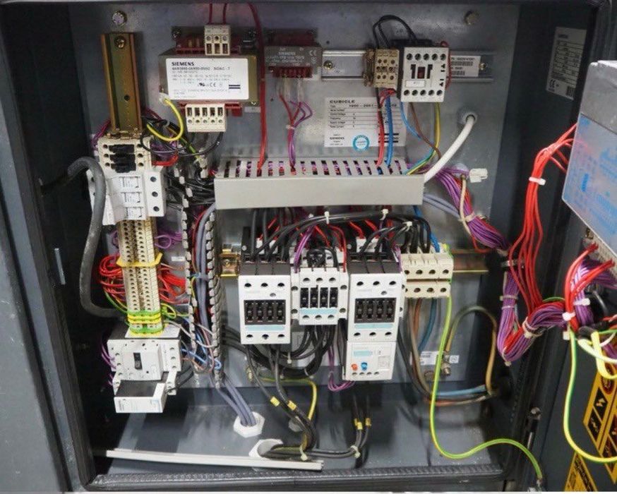 Винтовой компрессор Atlas Copco GA 22 с осушителем