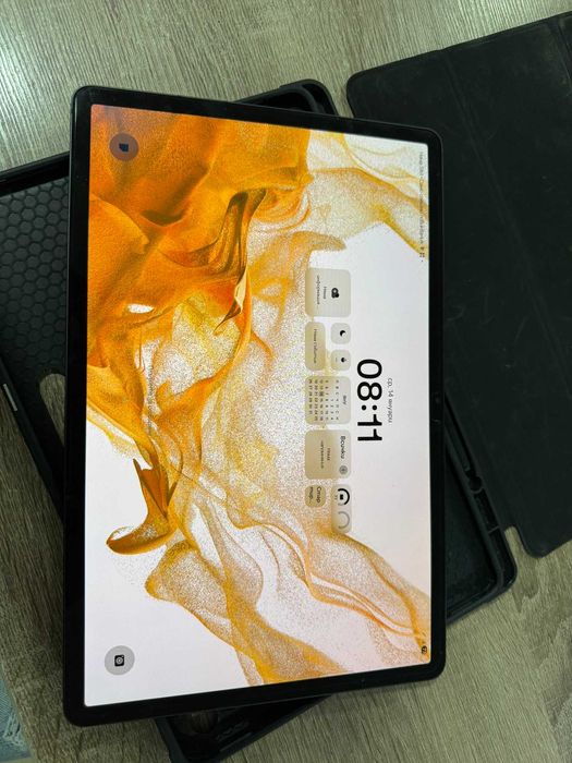Samsung TAb s8 + 5g