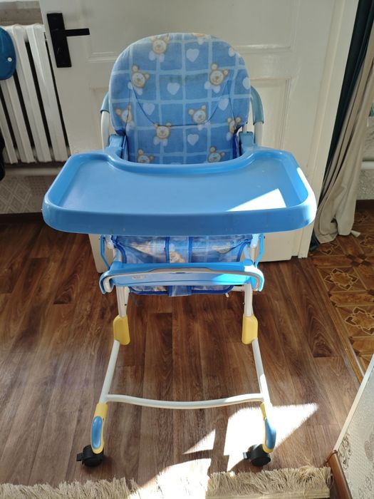 Стол для кормления