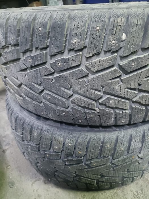 Комплект зимних шин r17 225/50