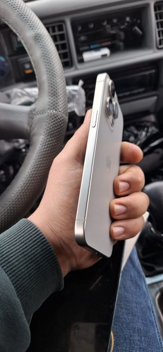 iphone 15 pro max idialni hamma yeri radnoy 87 %batarea  800$ kelisamz