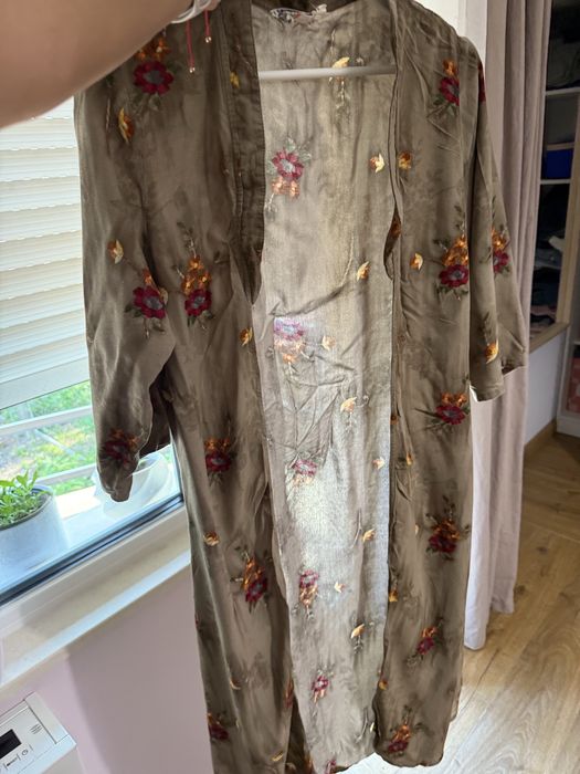 Плажни кимона и ризи Zara лен