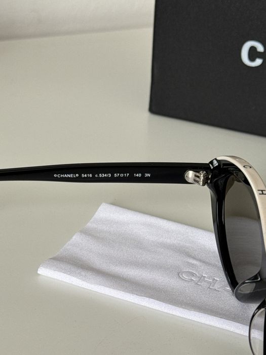 Овални Очила CHANEL