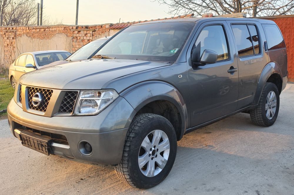 Нисан Патфайндер 2.5дци 174кс на части Nissan Pathfinder 2.5DCI 174hp