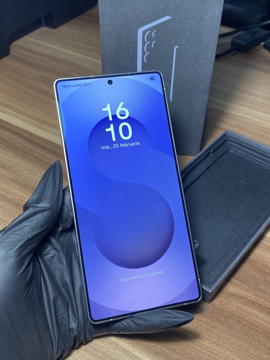 Samsung Galaxy s25 ultra • 512 GB • Titanium Silverblue