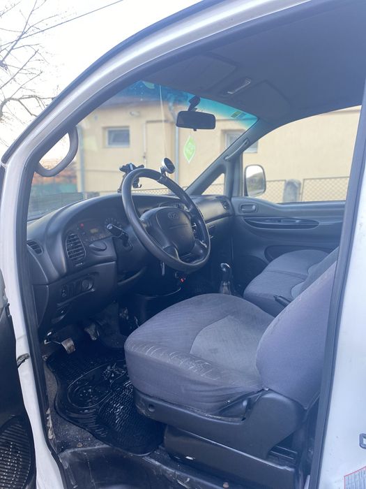 Vand sau schimb Hyundai H1