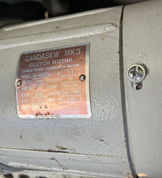 Motoare masina surfilat/cusut