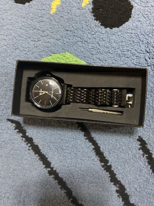 Продаю часы Maxx в хорошем состояний.