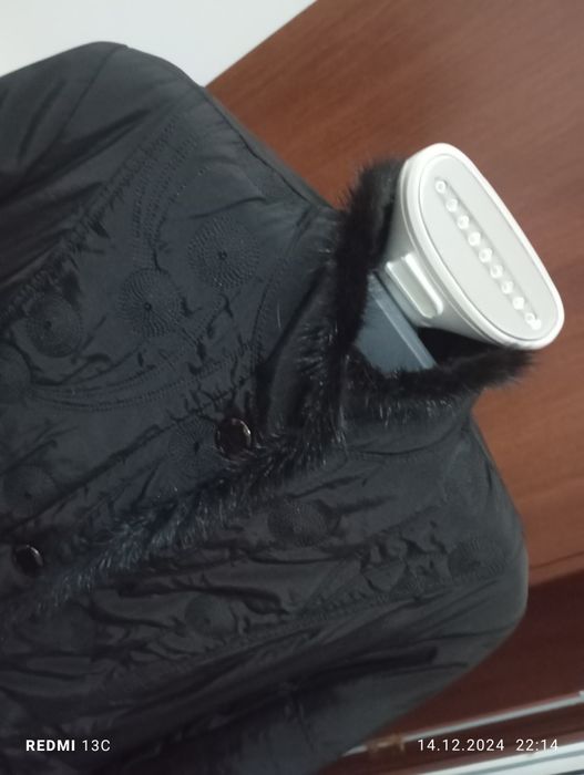 Женский куртка сатылады