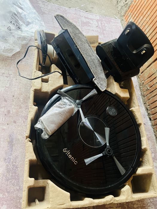 Robot de aspirare ULTENIC DS5pro