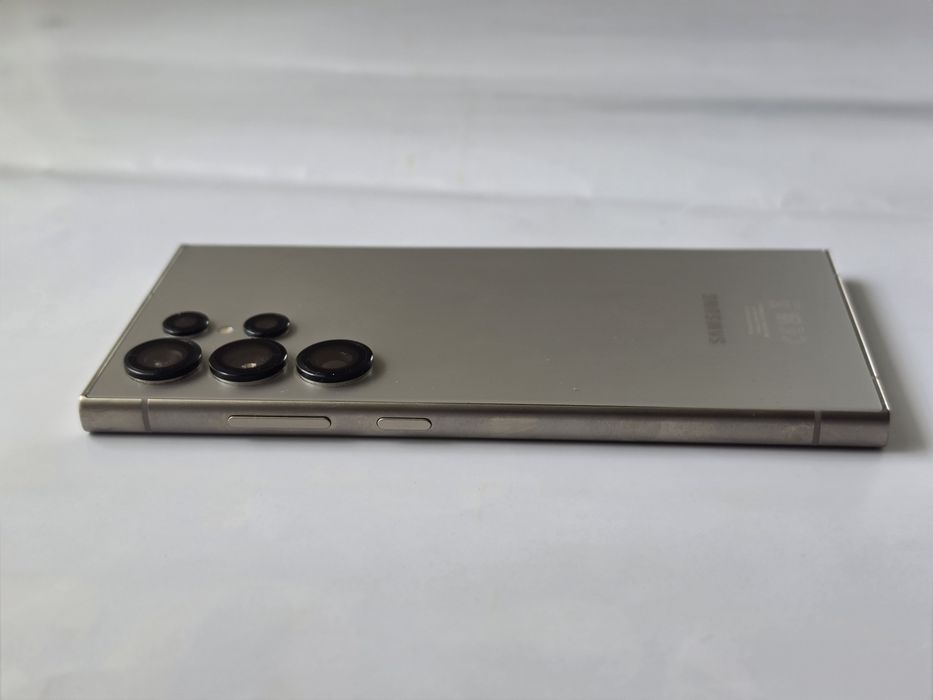 Samsung Galaxy S24 Ultra 256 GB Titanium  Gray