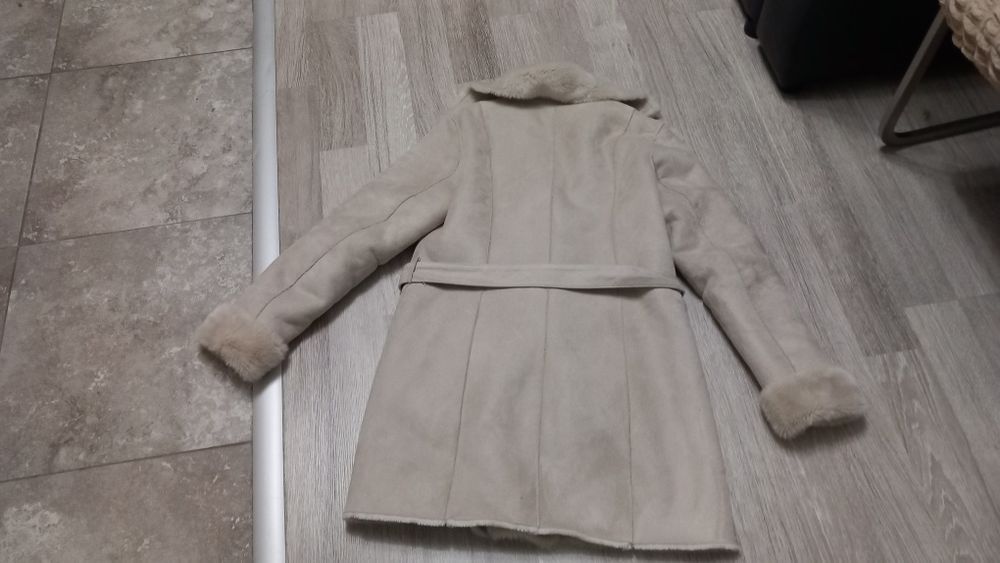 Дамско пухено палто