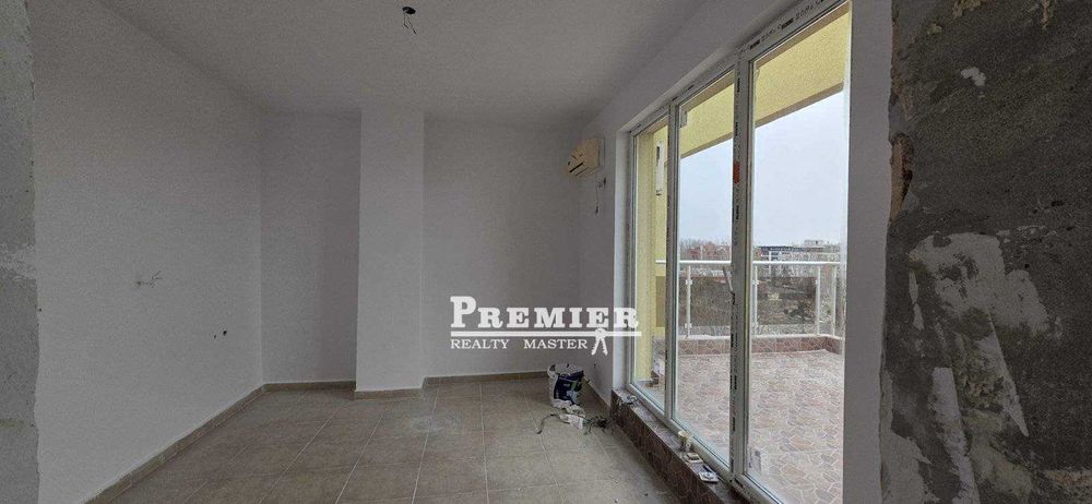 Продава се Двустаен апартамент в к.к. Слънчев бряг - 73 кв.м за 377 €/кв.м - Снимка #1