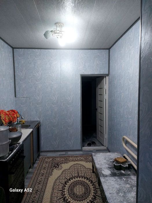 Ikki xonali kvartira sotiladi.