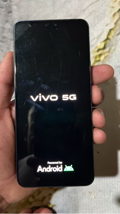 Продам срочно Vivo v23 5G 128гб