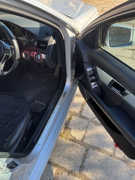 W204 C250 651 На Части