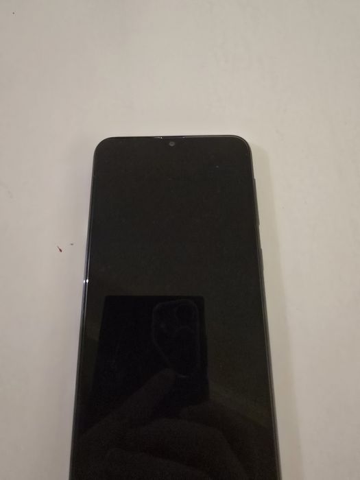 Samsung galaxy a10 32 galaxy 2ram.  Спешно!!!