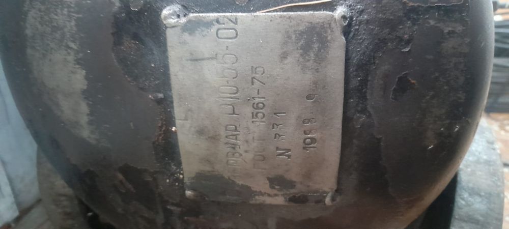 Компрессор продам