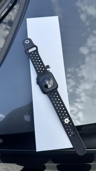 Apple Watch SE 44mm