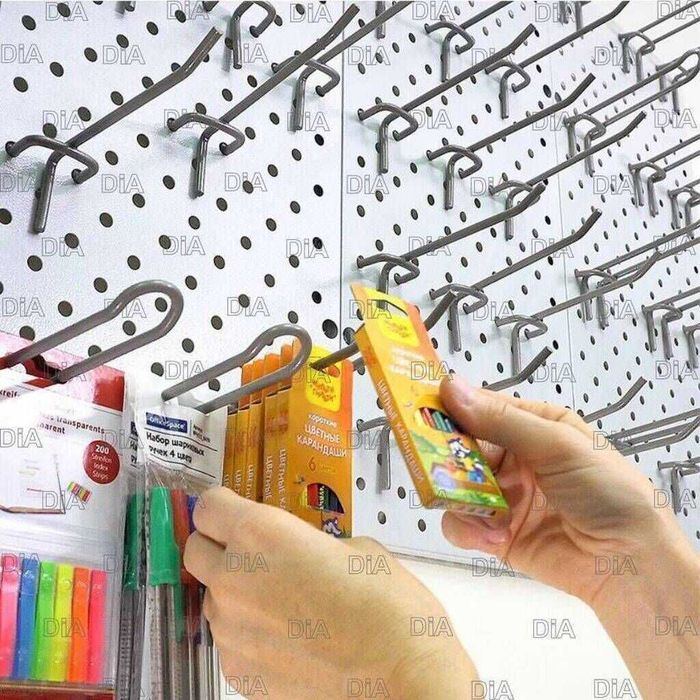 Teshilgan panel, перфопанель, do'konda ilgaklar uchun panel