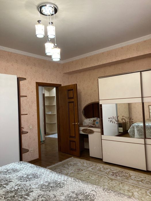 3/4/7 комнатная квартира на Алайском с мебелью