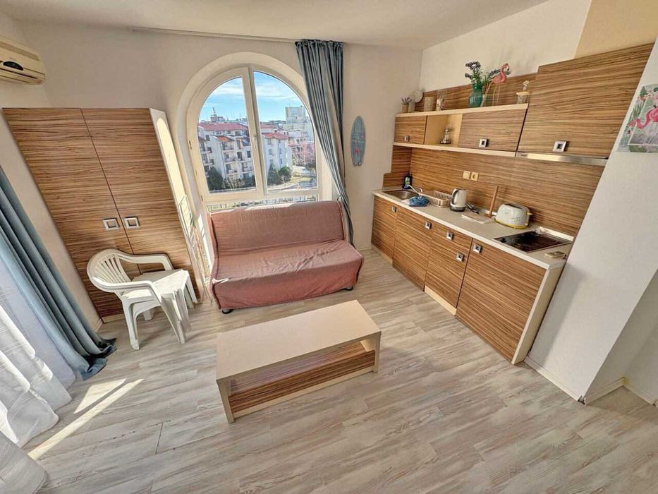 Продава се Двустаен апартамент в к.к. Слънчев бряг - 40 кв.м за 1413 €/кв.м - Снимка #2