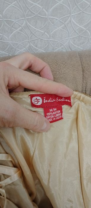 Продается индийское вечернее платье ручной работы