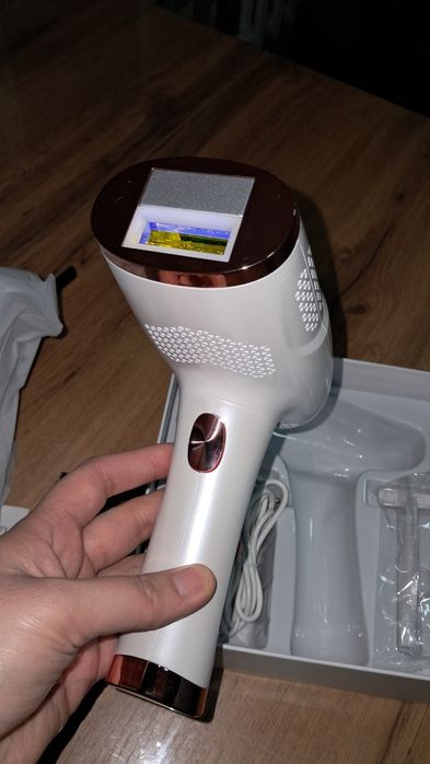 Продам фотоэпилятор новый