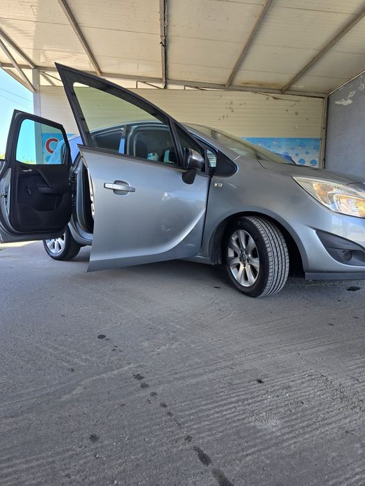 Opel meriva b 1.3 cdti accept si variante
