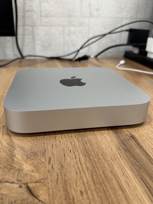 Mac mini M2 16GB 512 SSD