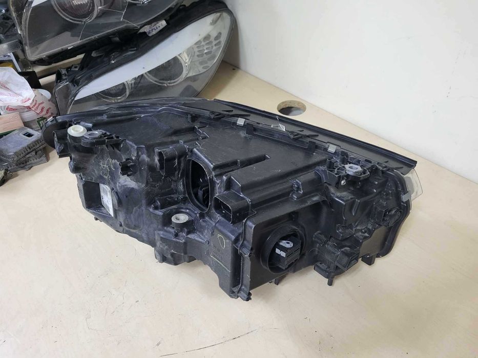 Ляв фар BMW X3 X4 G01 G03 Adaptive LED lqv far бмв 3 4