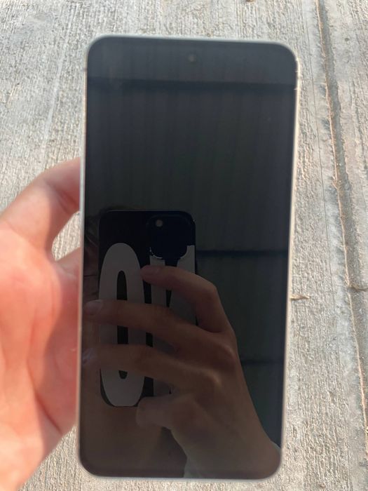 продается Samsung A56 8/256