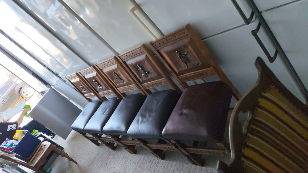 Scaune vintage lemn masiv lucrate manual