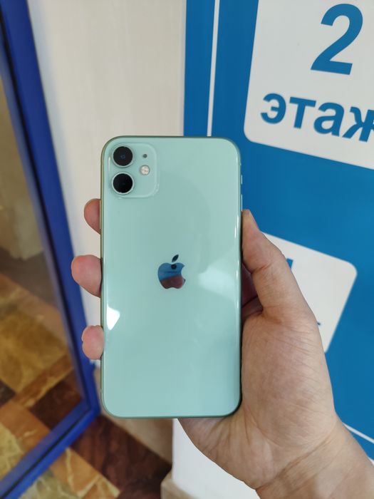 iPhone 11 64 бирюзовый
