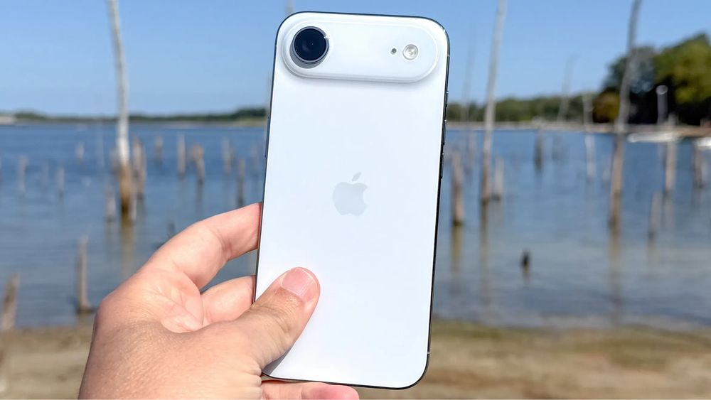 Iphone 17 Air 256 у Артура в магазе Б17 Hofmann