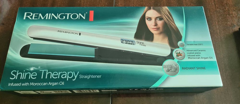 Преса за коса Remington Shine Therapy S8500, 230 градуса, LCD, Бяла
