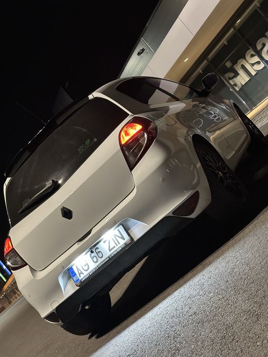 Vand / Schimb Renault Clio 3 , 1.5 dCi Night and Day 140 HP