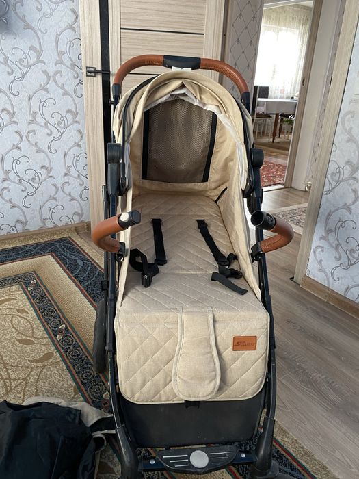 Коляска Skillmax, в отличном состоянии