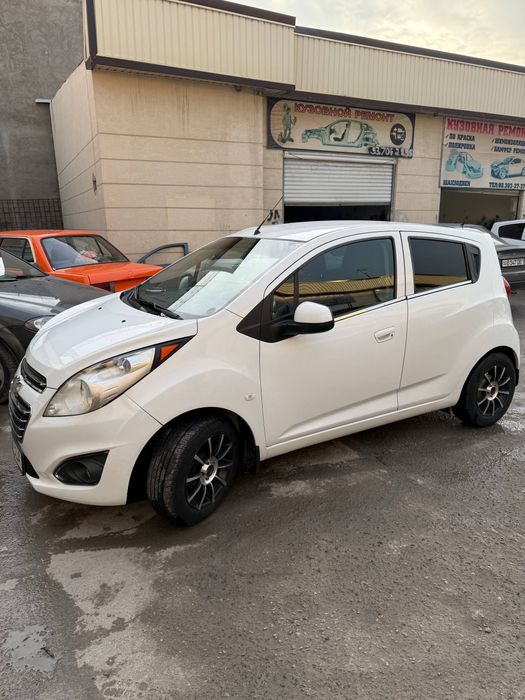 Chevrolet spark 2013
