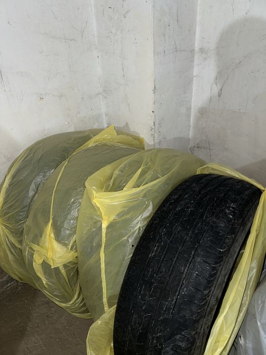 Продам летнюю резину