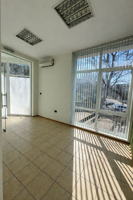 Офис под наем Шумен