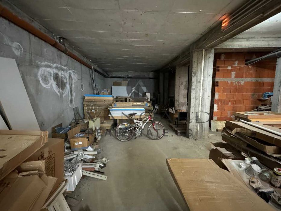 Продава се Магазин в Пловдив, Кършияка - 280 кв.м за 536 €/кв.м - Снимка #2