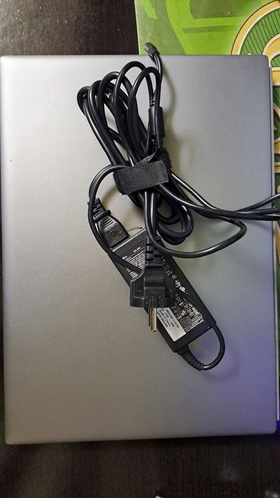 Laptop Dell Vostro 5620 procesor i7