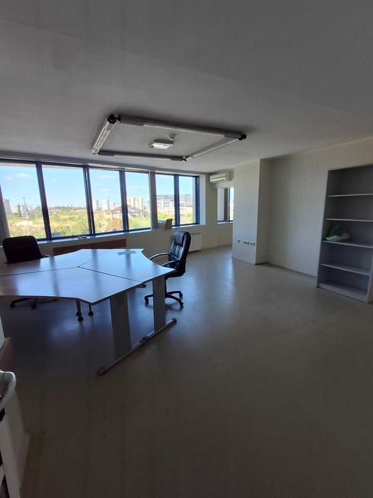 Дава се под наем Офис в София, Център - 120 кв.м за 1200 € - Снимка #2