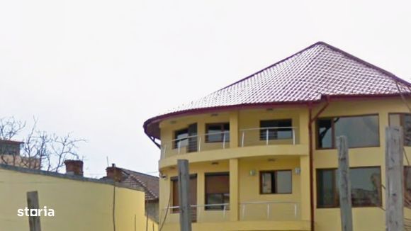 Cladire  cu suprafata de 400 mp si parcare proprie 350 mp
