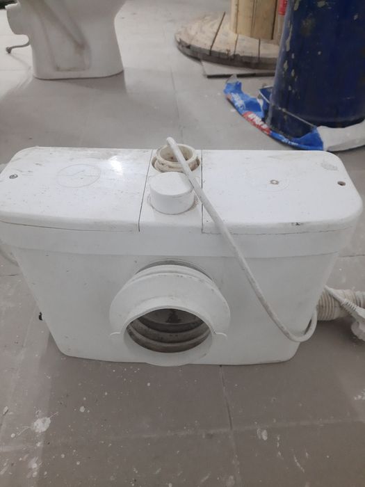 Продам бытовую автоматическую канализационную насосную станцию с измел