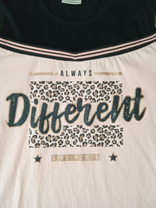 Розовая кофта девочкке 12-13лет!