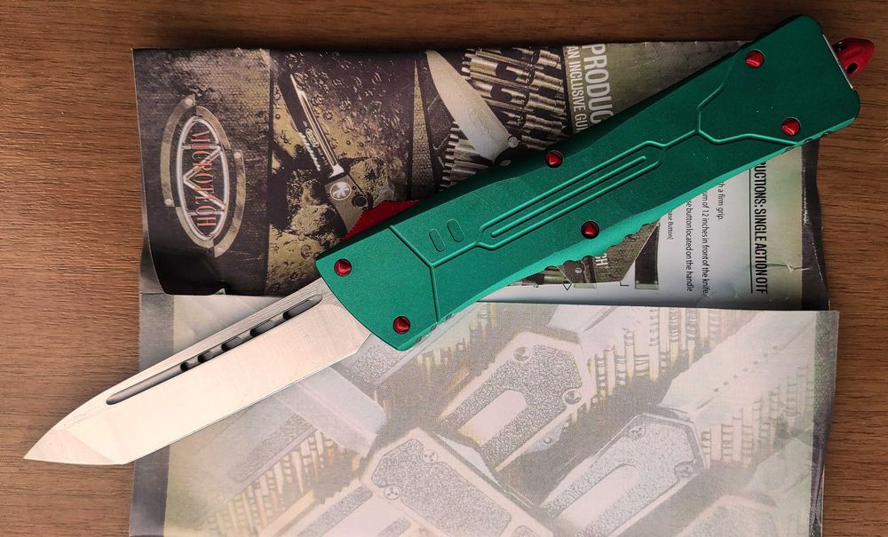 Microtech combat troodon tanto bounty hunter
