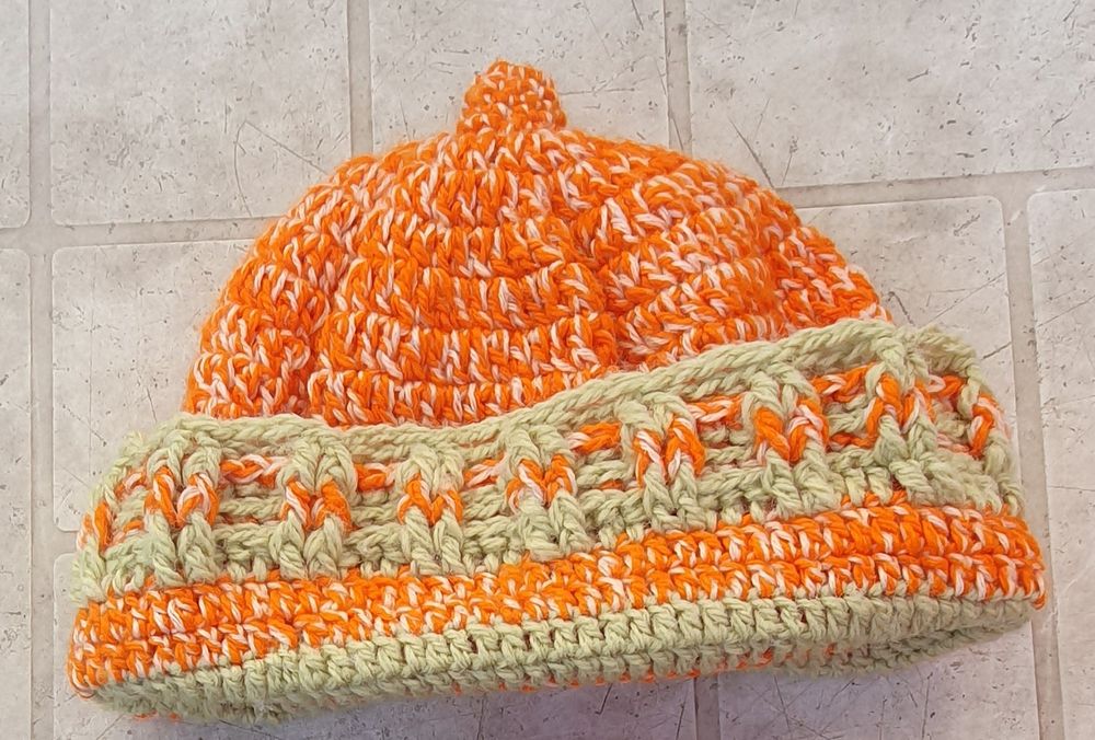 Caciuli lana diferite modele/ dama