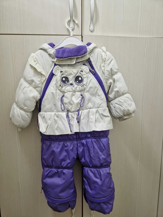 Продам осенний комбинезон для девочки